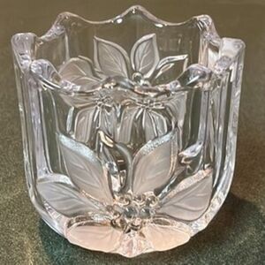 Mikasa Festive Poinsettia Votive Candleholder Crystal Cut Glass